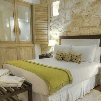 bachelor-party-tour-colombia-vacation-rentals-accommodation-cartagena-1047