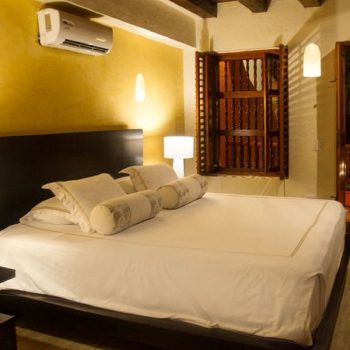 bachelor-party-tour-colombia-vacation-rentals-accommodation-cartagena-912